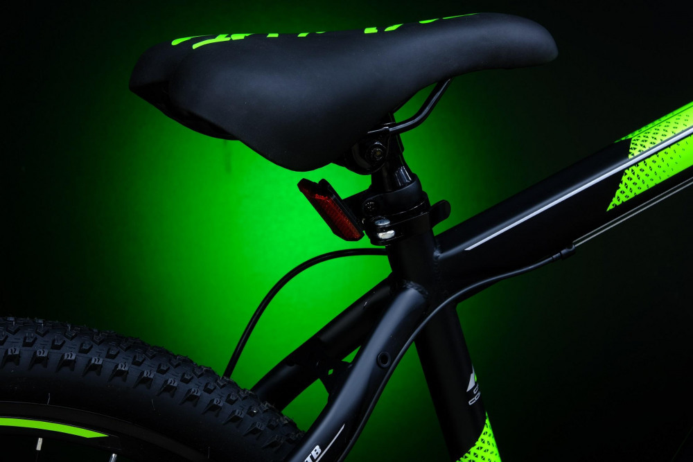 FOLTAS 27,5 - 17р Матовый Чёрный/Зелёный