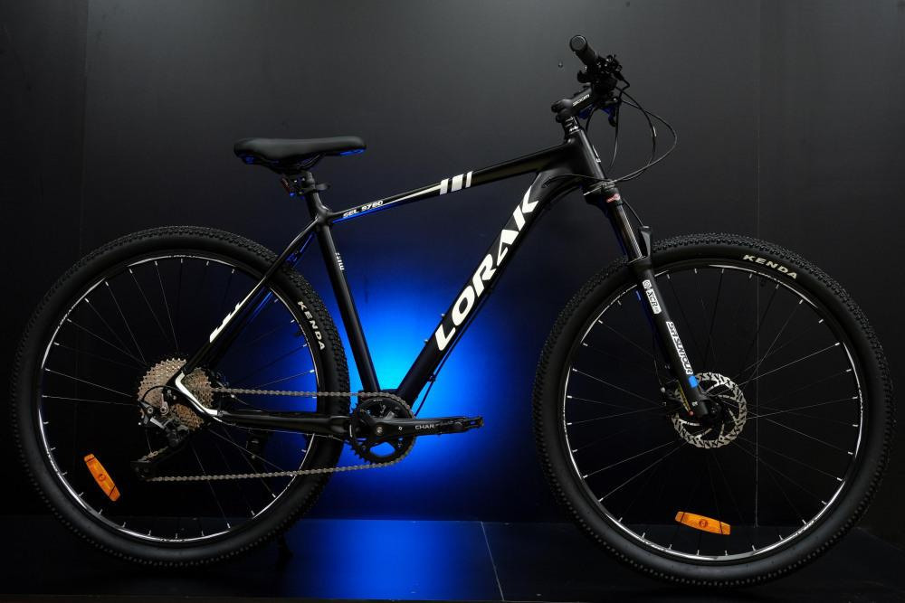 LORAK Sel 9780 Матовый Чёрный/Белый рама 21 (на рост 183-190)