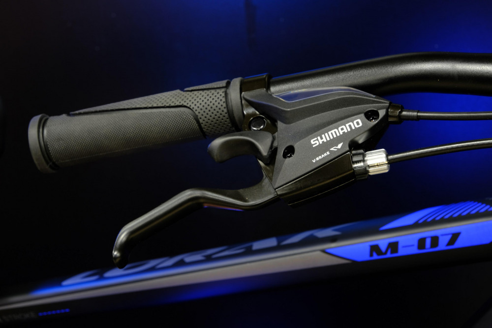 LORAK M-07 Prom Матовый Чёрный/Синий 19р (на рост 171-182)